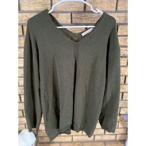 Philosophy Pull Over Sweater‎